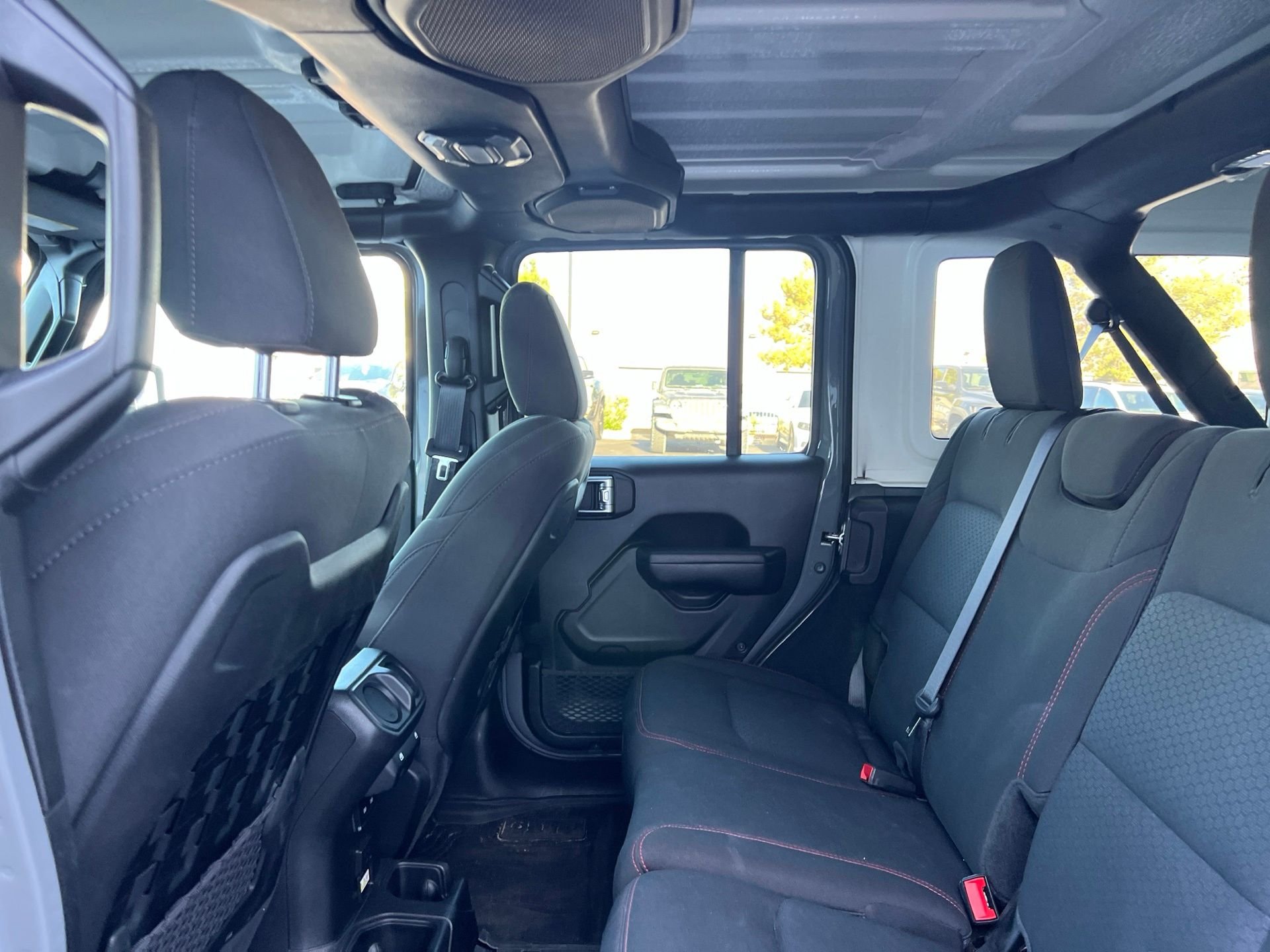 Used 2022 Gray Jeep Unlimited Rubicon image 24