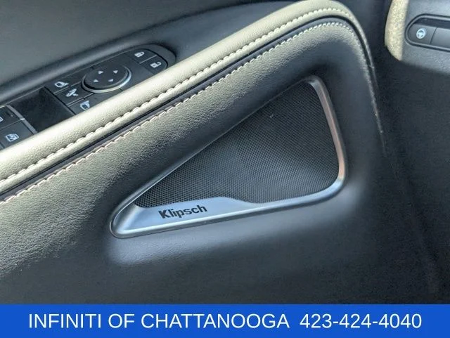 Certified Used 2026 Green INFINITI LUXE image 30