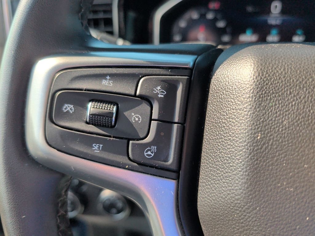 Used 2024 Lakeshore Blue Metallic Chevrolet LT image 30