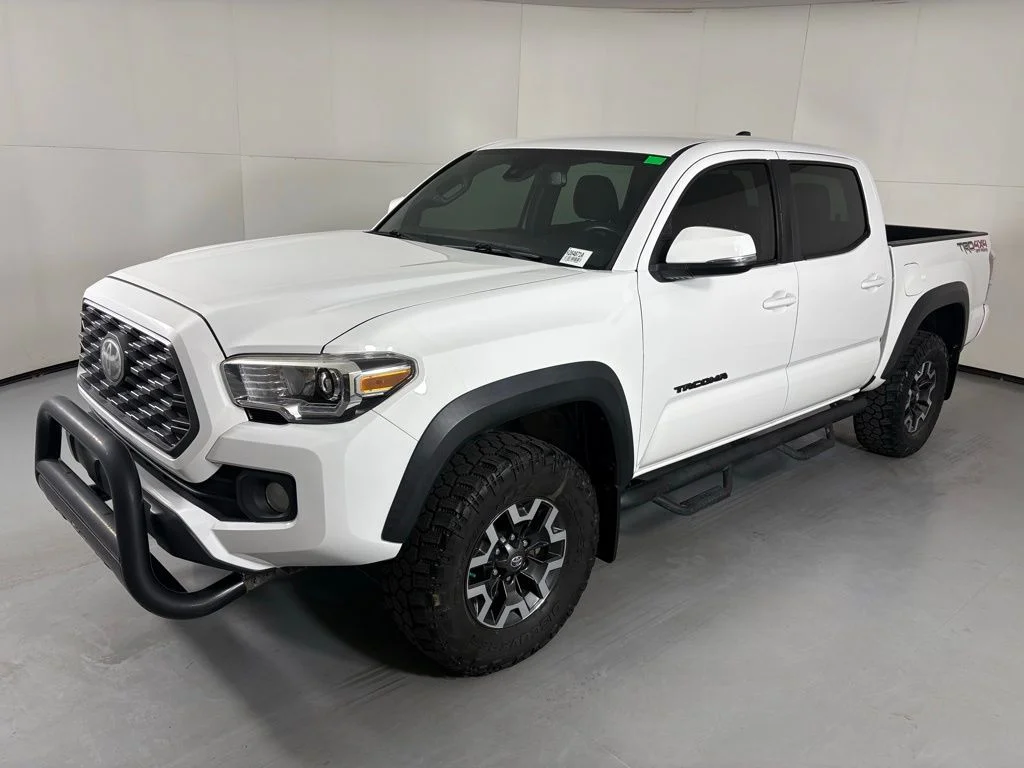 Used 2020 White Toyota TRD Off-Road image 4