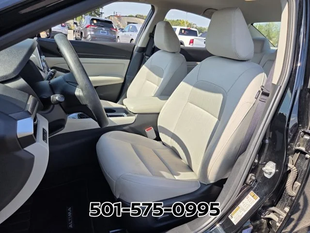 Certified Used 2025 Black Nissan 2.5 SV image 8