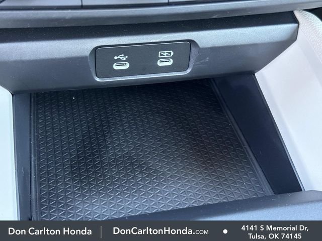 Certified Used 2025 Meteorite Gray Metallic Honda 1.5T SE image 20