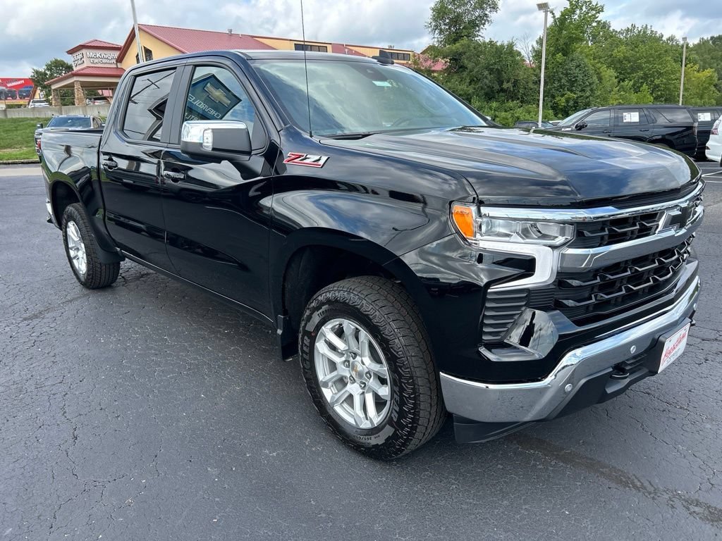 New 2026 Black Chevrolet LT image 3