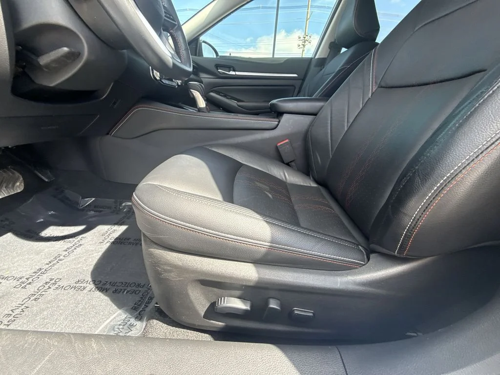 Used 2024 Gray Nissan 2.5 SR image 12