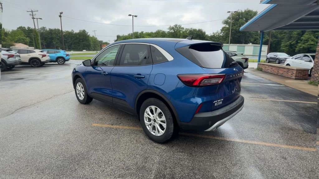 Used 2023 Blue Ford Active image 6