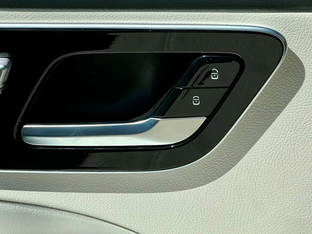 Certified Used 2026  Mercedes-Benz C 300 image 20