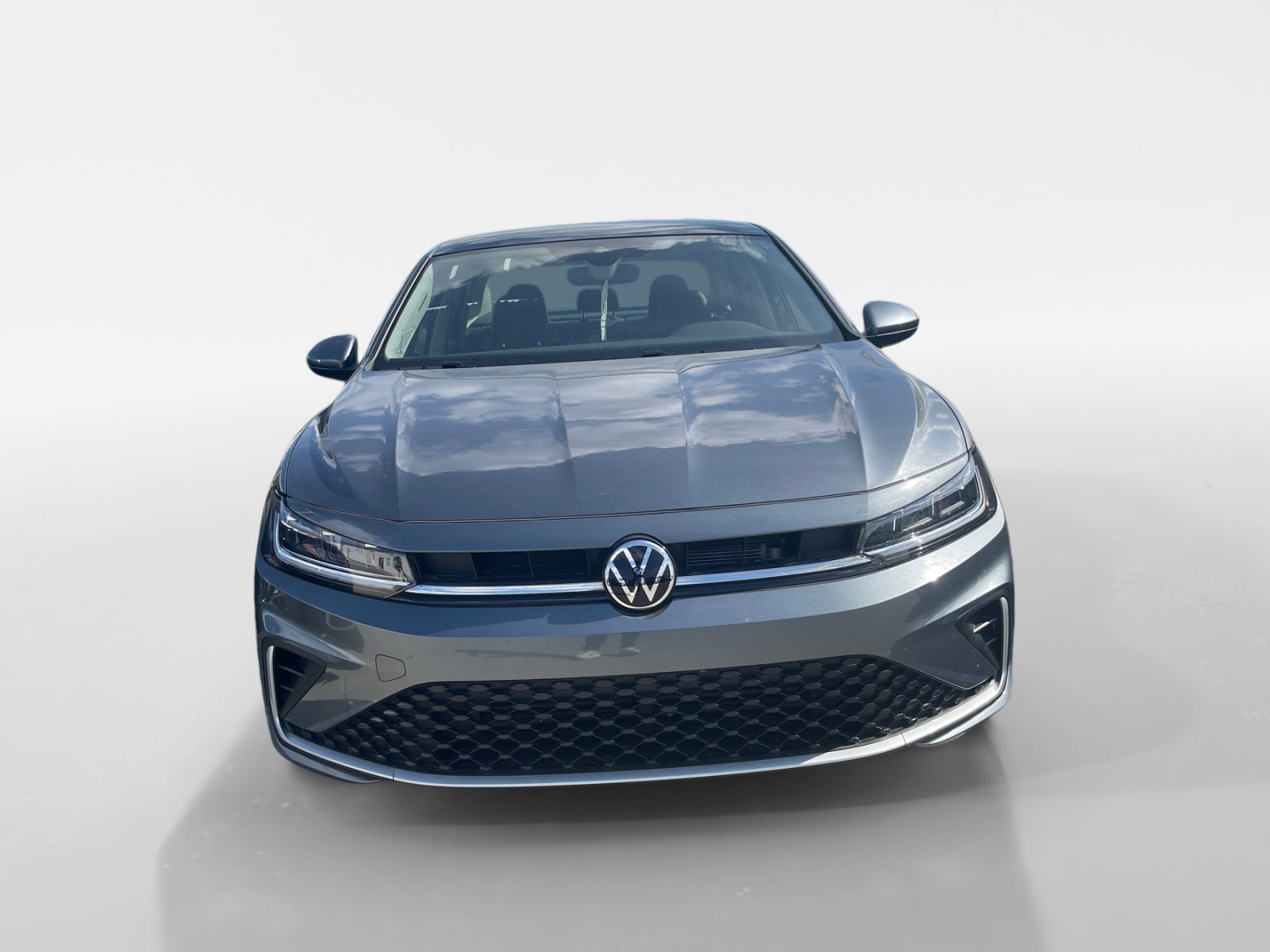 2025 Volkswagen Jetta SE photo 3
