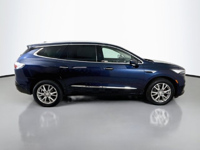 Used 2022 Blue Buick Essence image 8