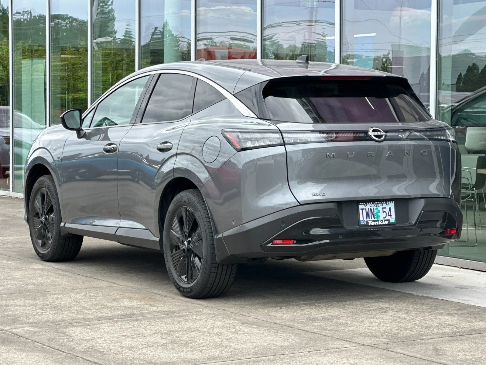 Used 2025 Gun Metallic Nissan SV image 5
