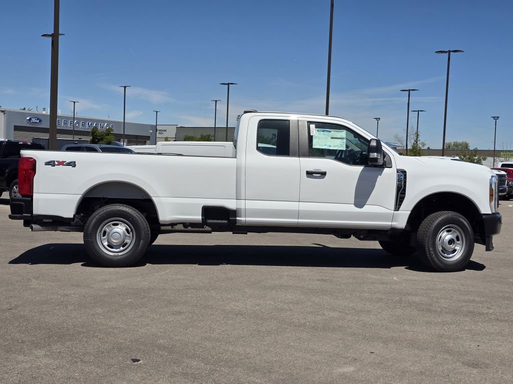 New 2026 Oxford White Ford XL image 25