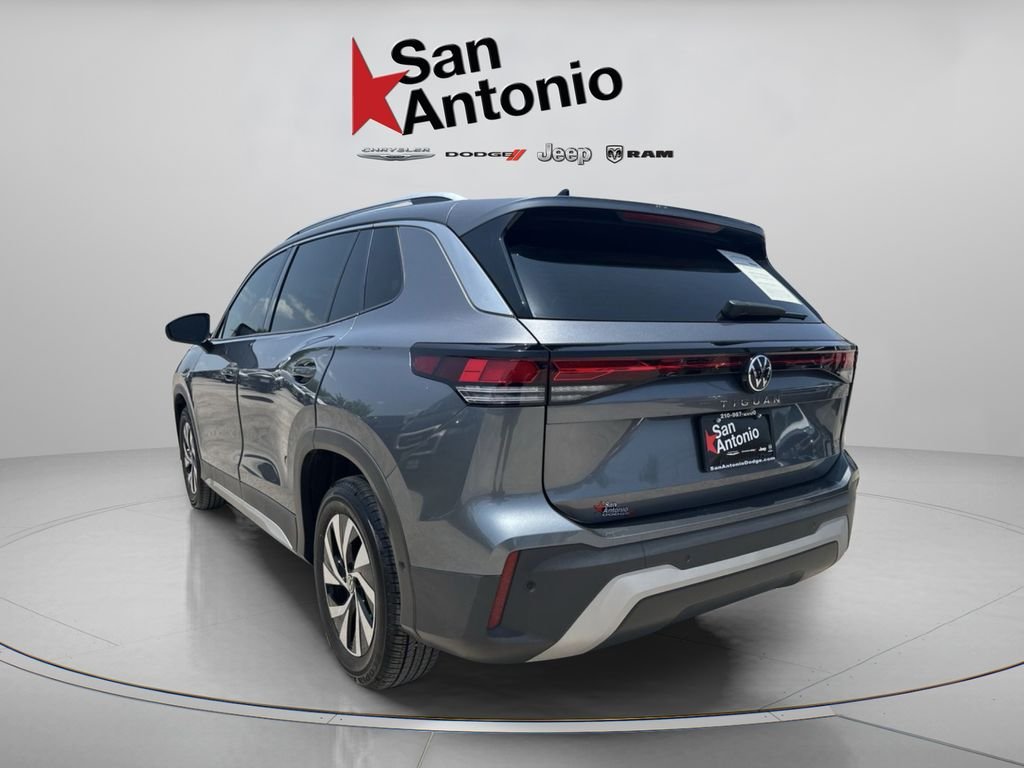 Used 2025 Gray Volkswagen 2.0T S image 11