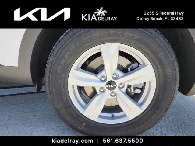 New 2026 Glacial White Pearl Kia LX image 31