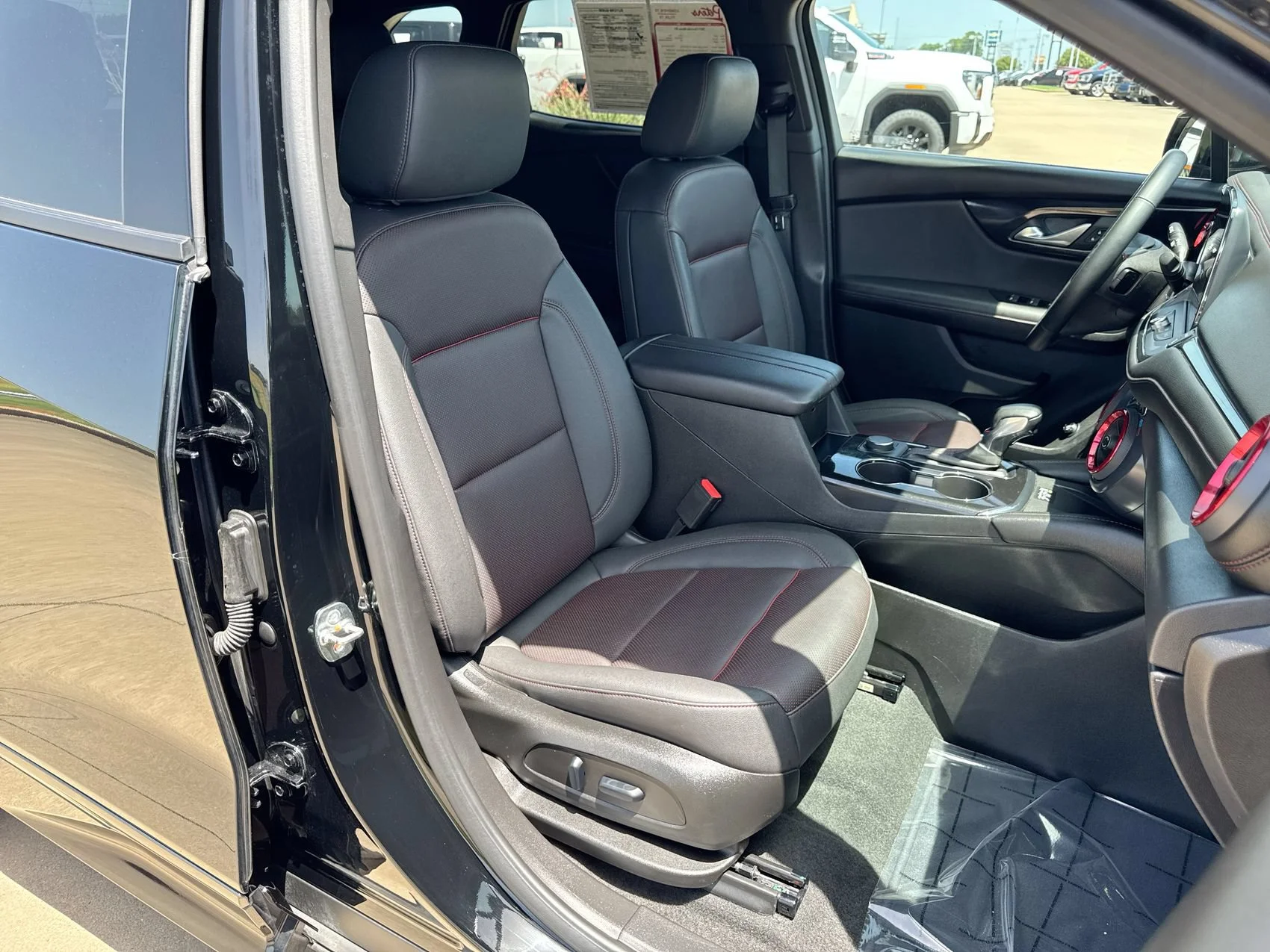 Used 2025 Black Chevrolet RS image 24