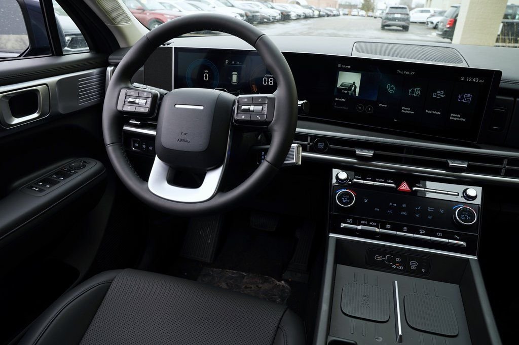 2025 Hyundai Santa Fe SEL - Photo 12