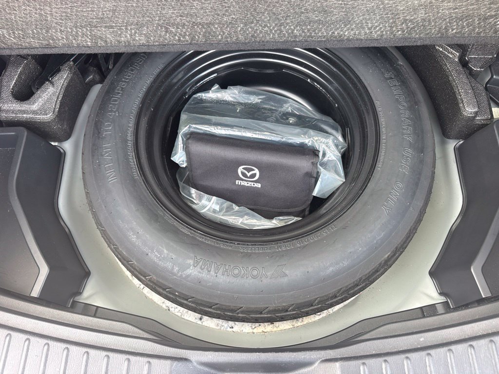 2025 Mazda CX-5 S Preferred package - Photo 18