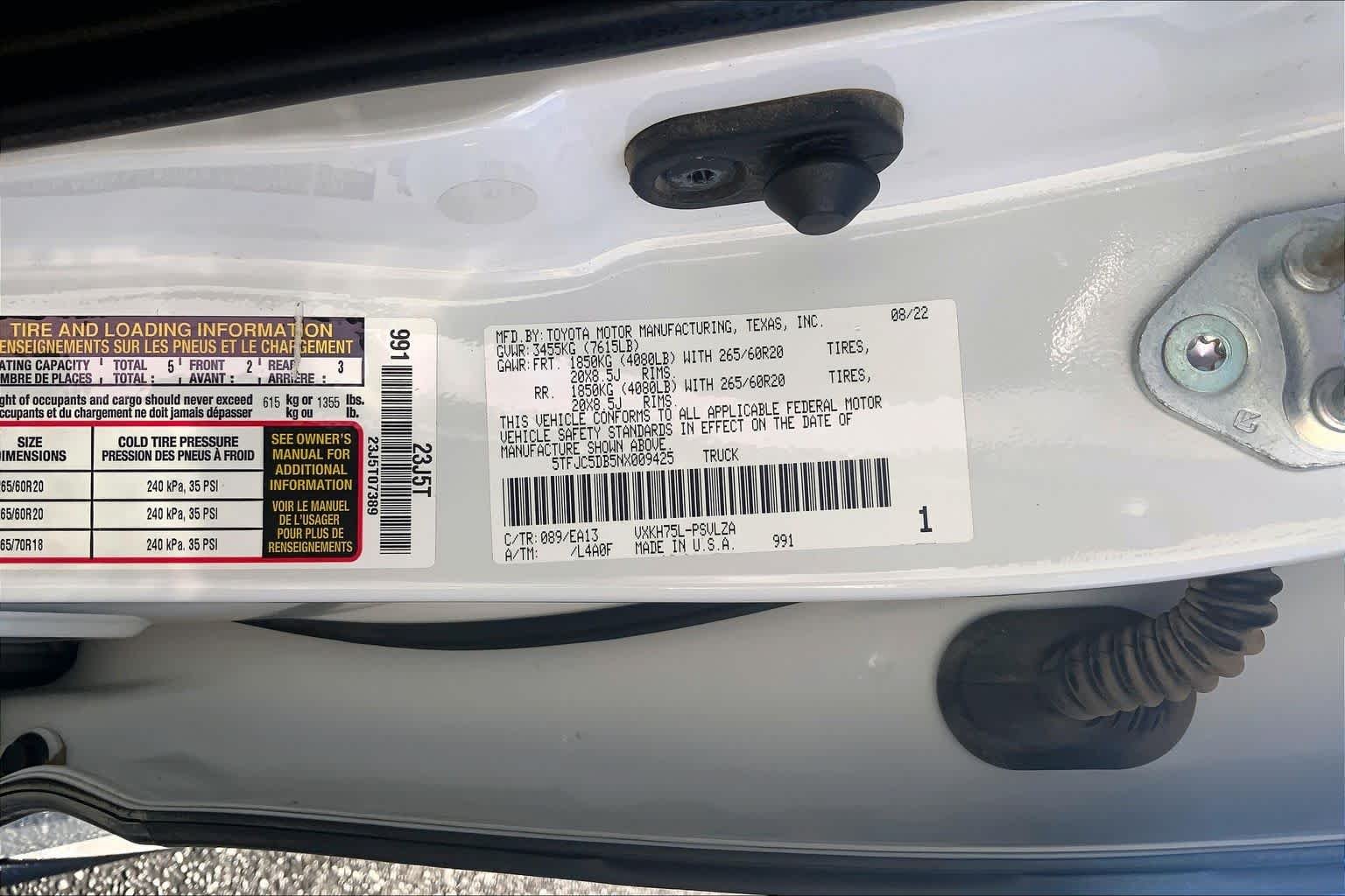 Used 2022 Wind Chill Pearl Toyota Limited Hybrid image 37