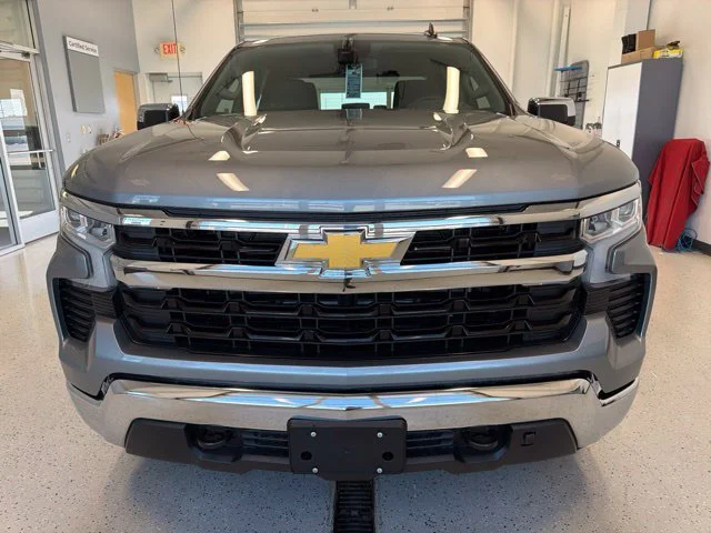 New 2026 Sterling Gray Metallic Chevrolet LT image 7