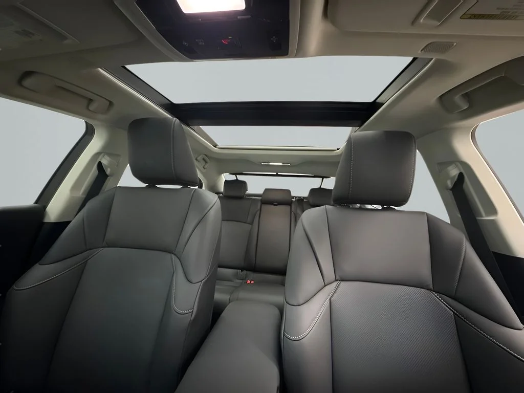 Used 2025 Silver Lexus 350 image 16