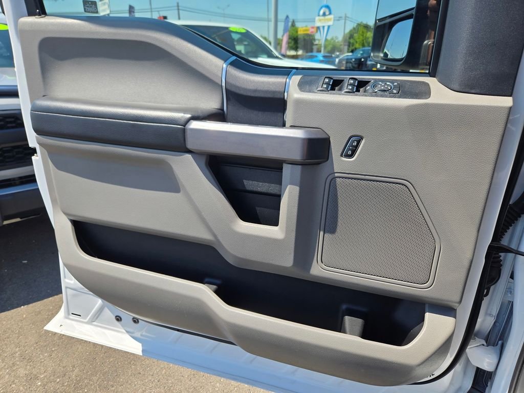Used 2022 White Ford XLT image 12