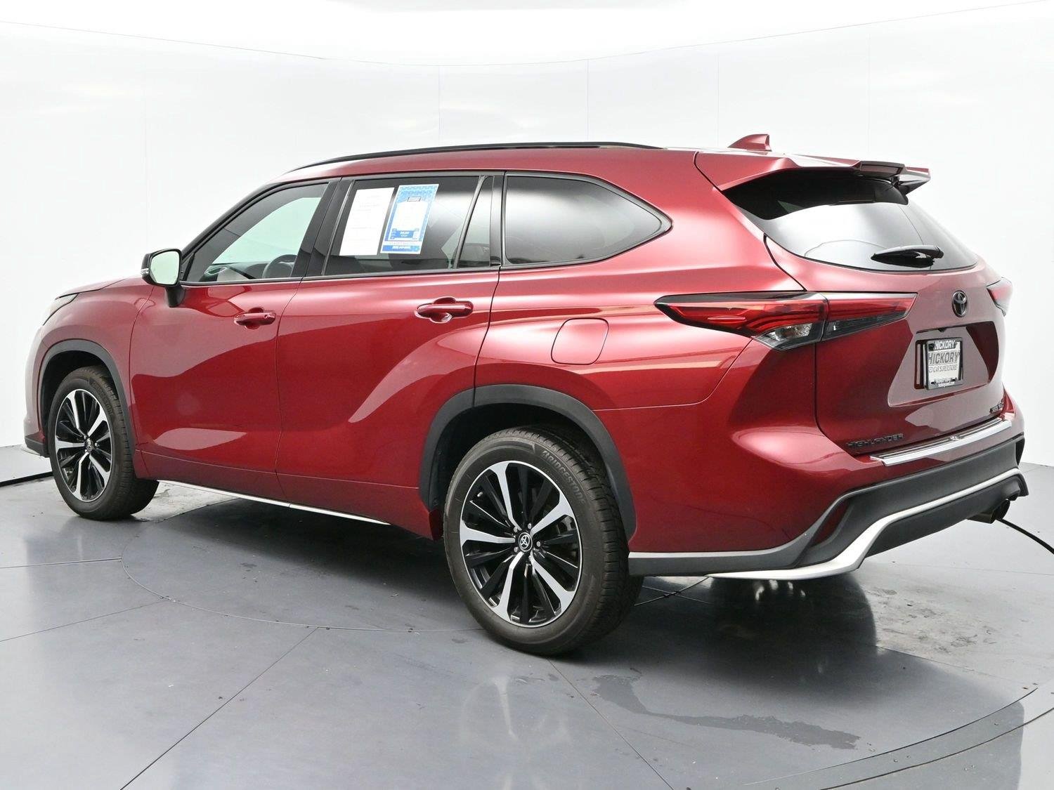 Used 2022 Ruby Flare Pearl Toyota XSE image 5
