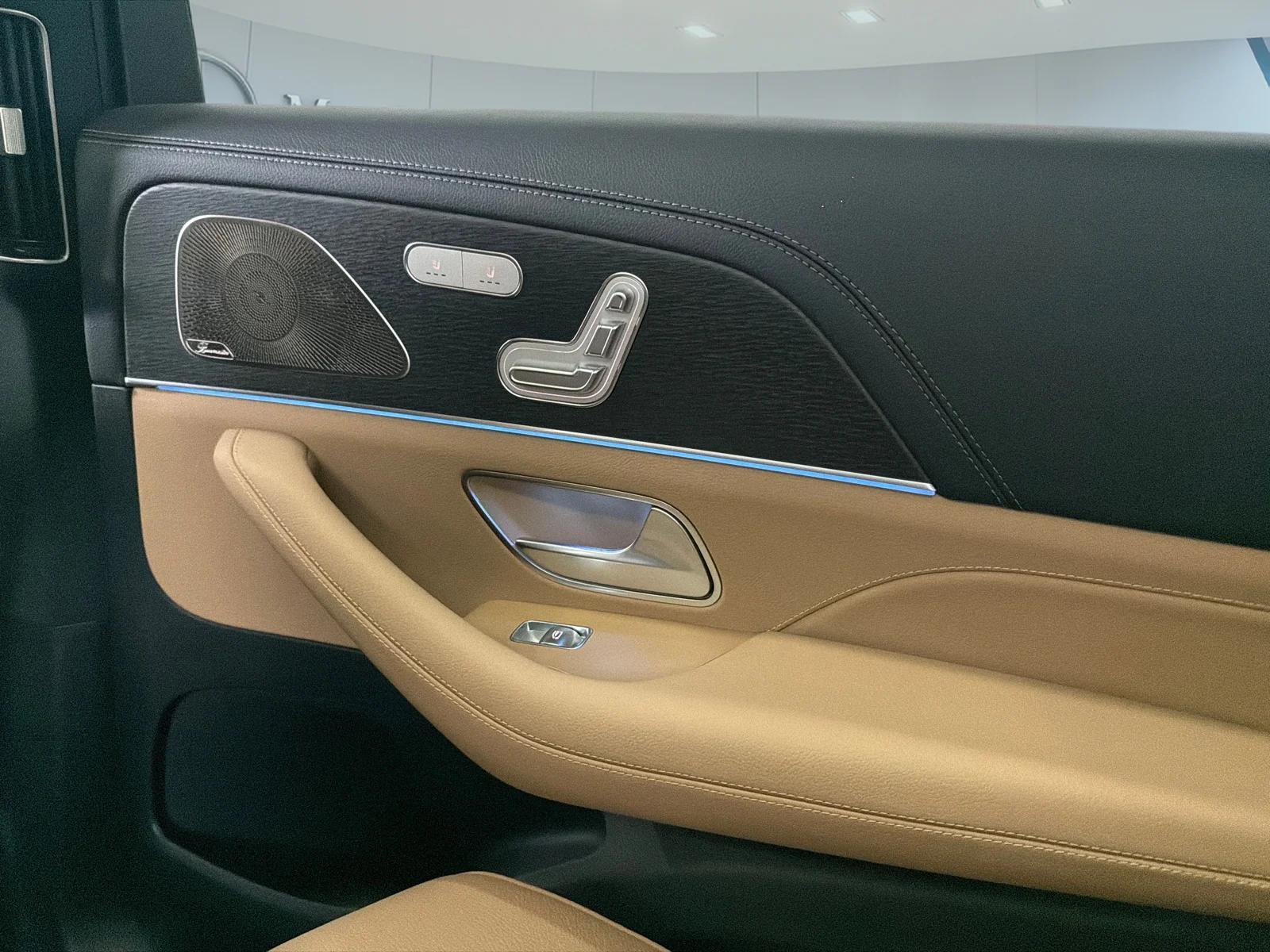 New 2026 Green Mercedes-Benz GLS 450 4MATIC SUV image 31