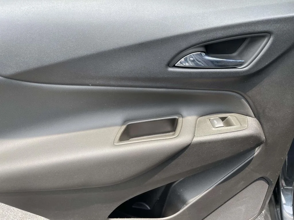 Used 2023 Iron Gray Metallic Chevrolet LT image 13