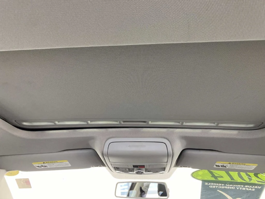 Used 2014 Black Uni Volkswagen 2.0L TDI image 13