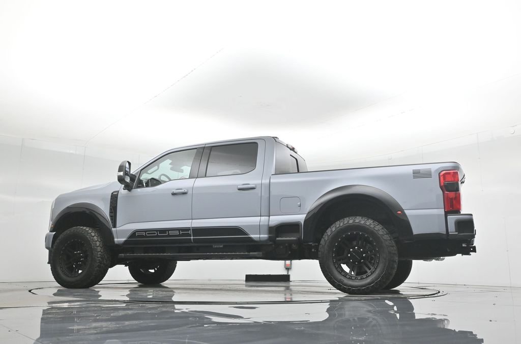 New 2026 Glacier Gray Metallic Tri-Coat Ford Lariat image 54