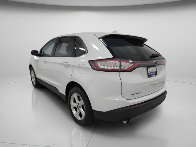 Used 2015 Oxford White Ford SE image 4