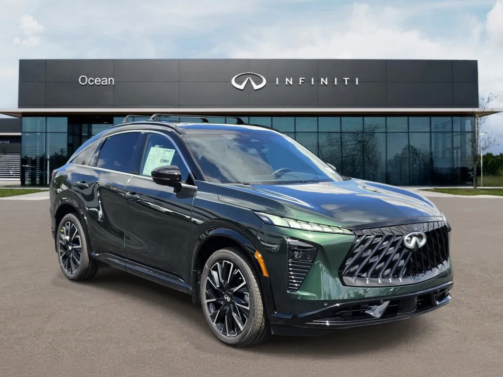 New 2027 Black INFINITI AUTOGRAPH image 2