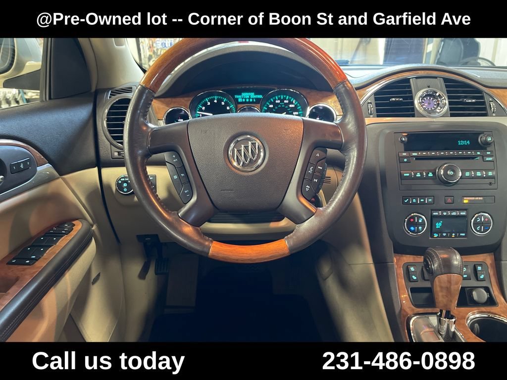 Used 2009 Gold Mist Metallic Buick CXL image 17