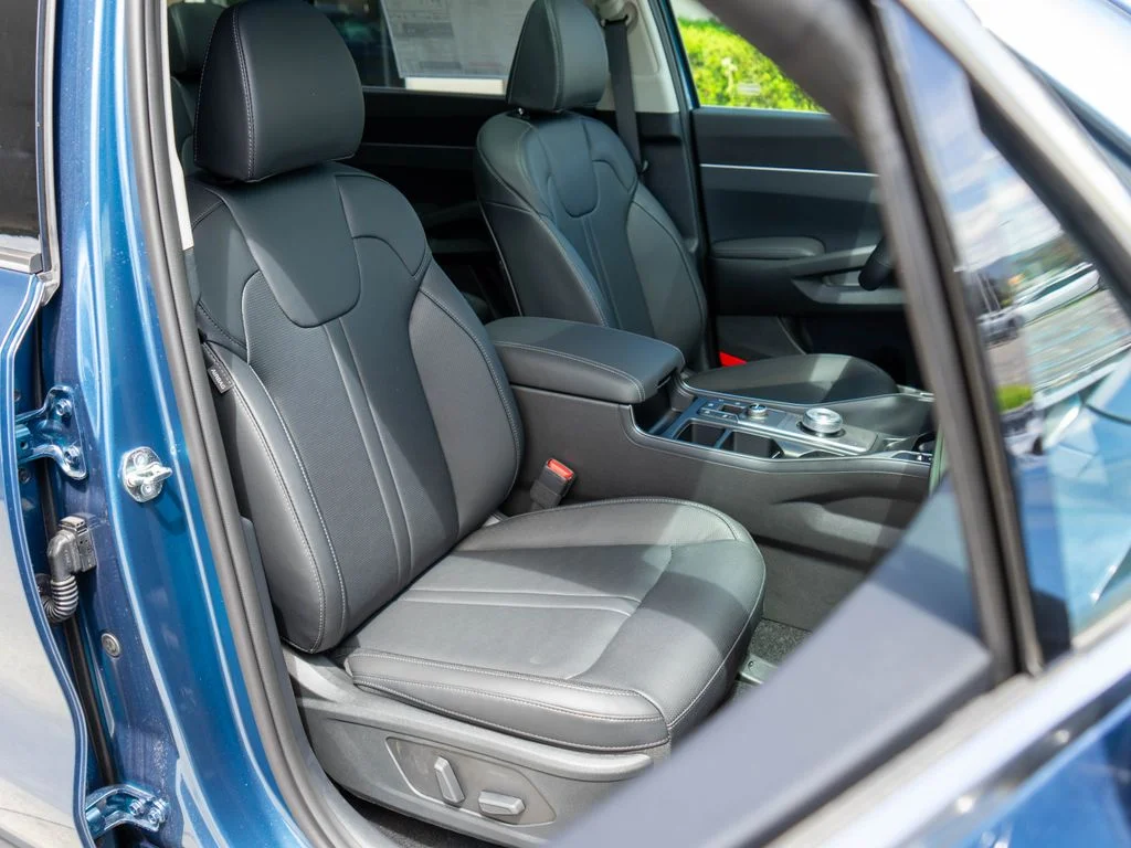 New 2026 Blue Kia EX image 9