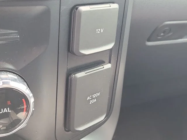 Used 2024 White Ford XLT image 27