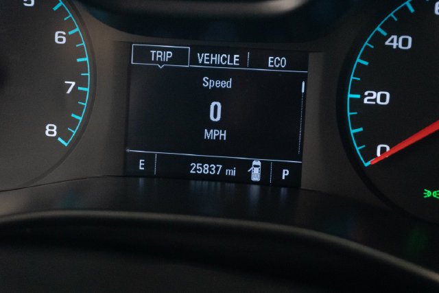 Used 2022 Gray Chevrolet LT image 11