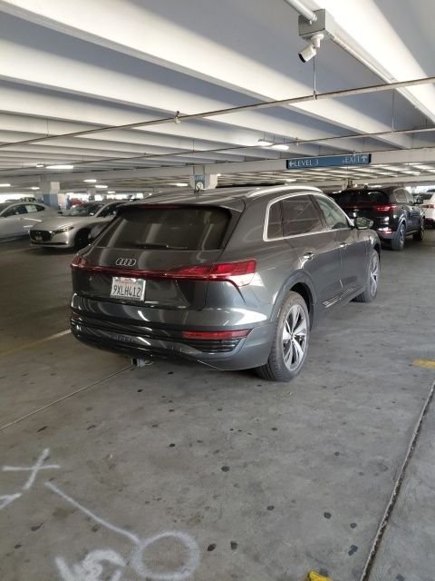 Used 2024  Audi Premium Plus image 4