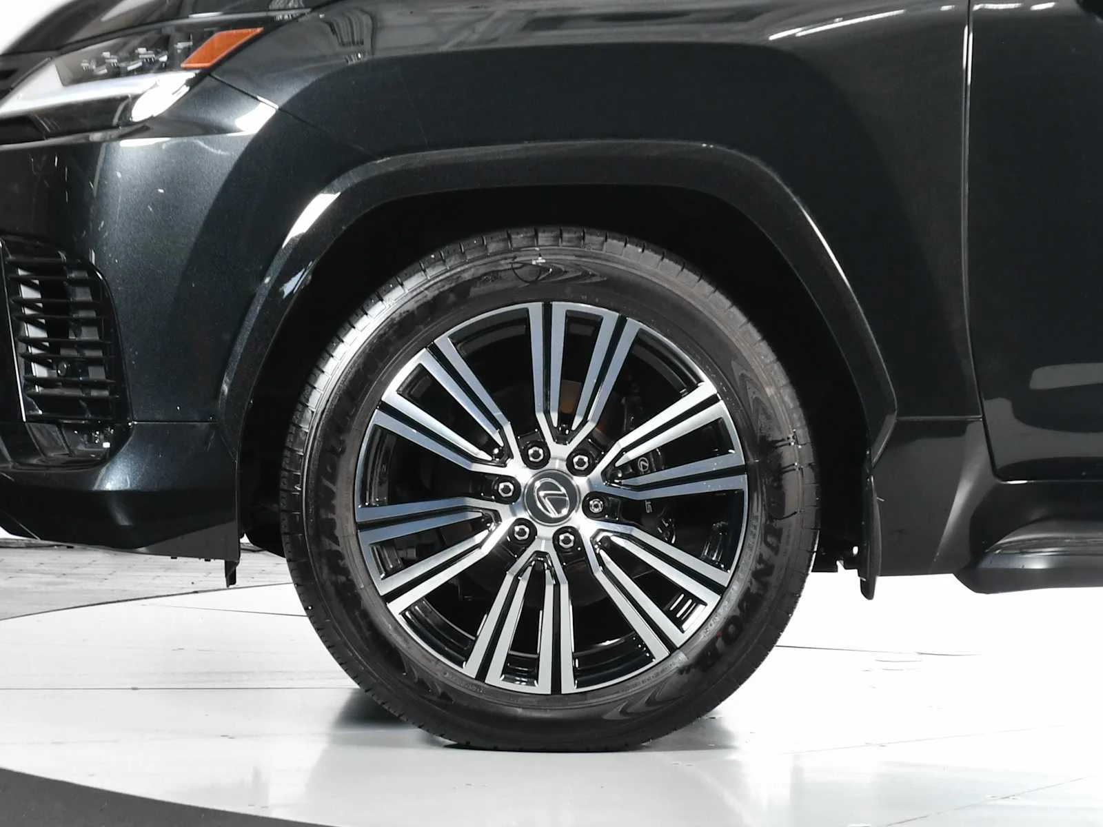 Used 2025 Caviar Lexus Luxury image 12