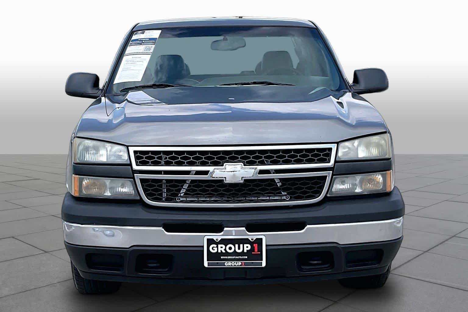 Used 2006 Graystone Metallic Chevrolet Work Truck image 3
