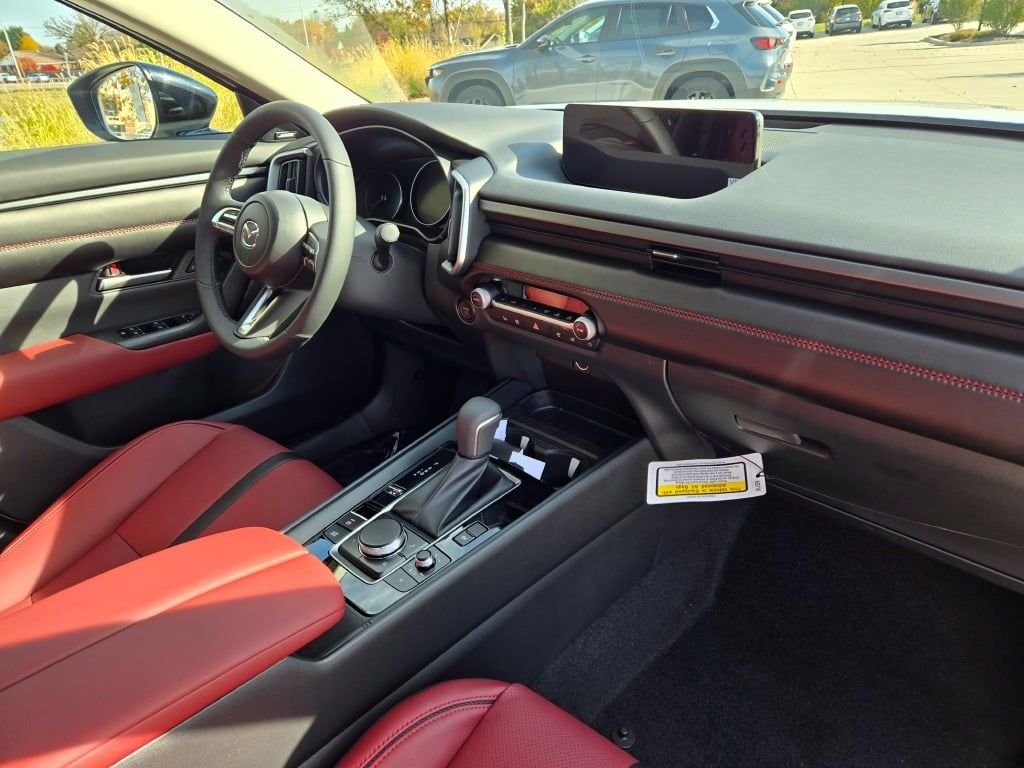 2026 Mazda CX-50 Premium - Photo 6