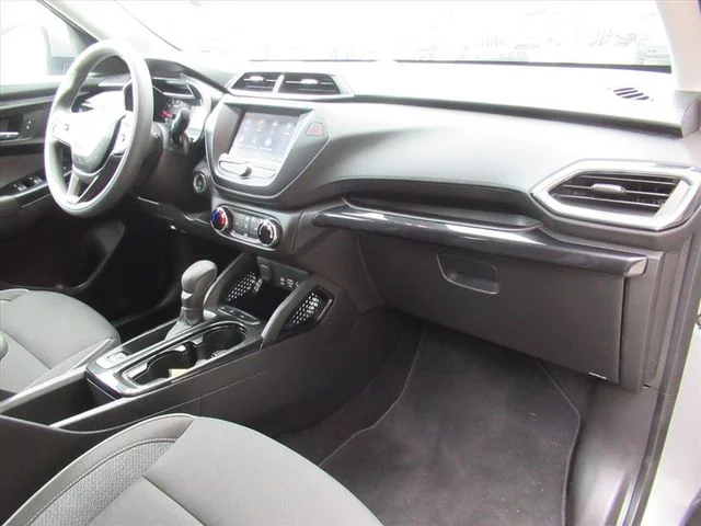 Used 2023 Gray Chevrolet LT image 11