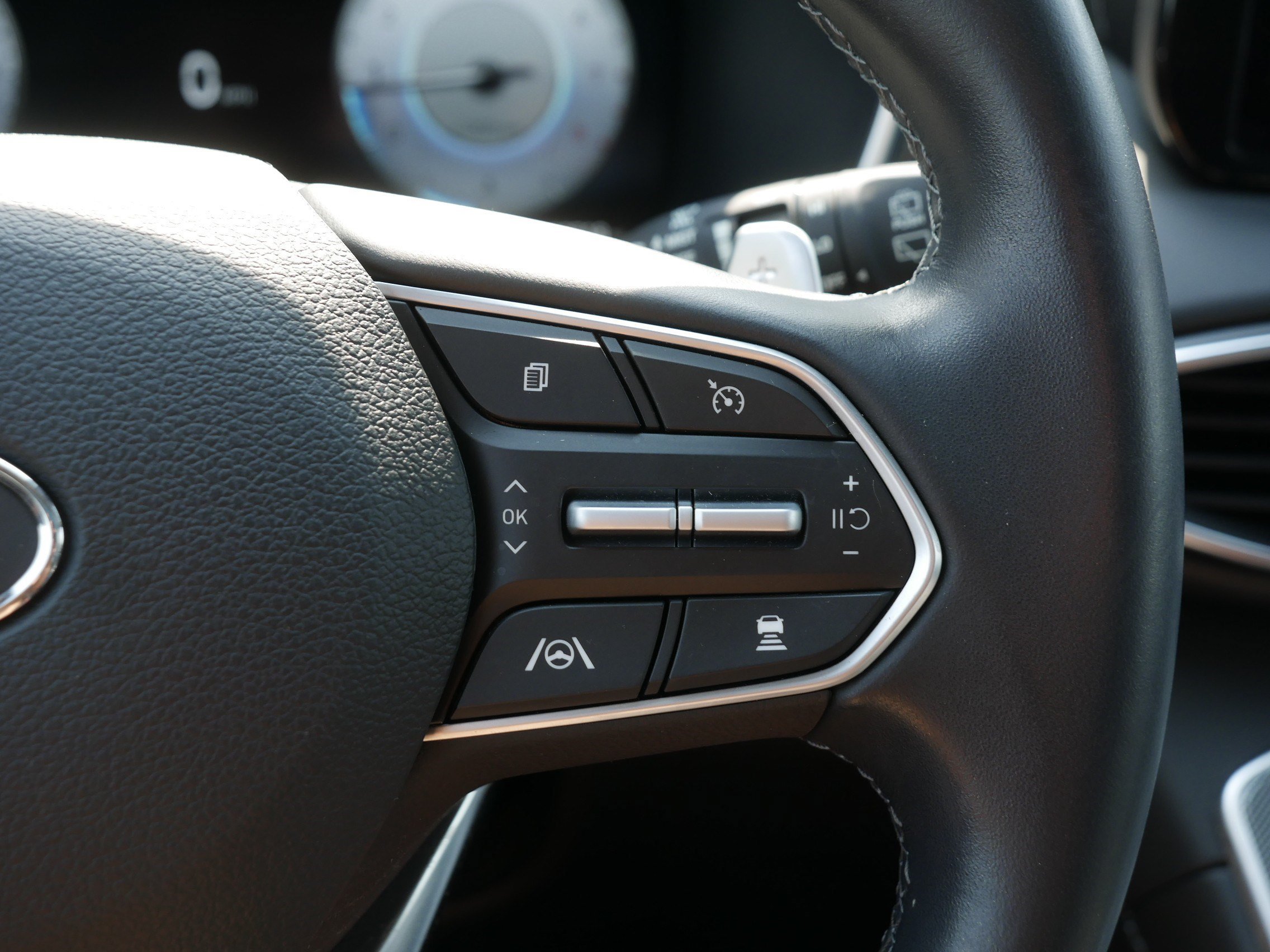 Certified Used 2023 Portofino Gray Hyundai SEL image 30
