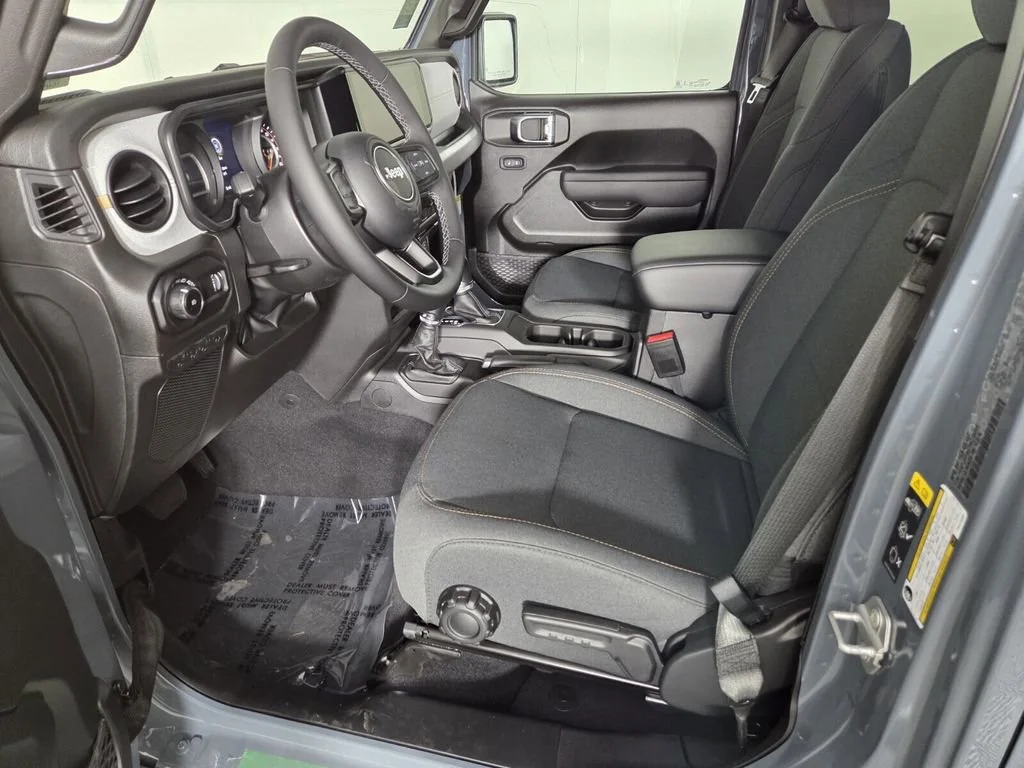 New 2026 Anvil Clearcoat Jeep Sport S image 13