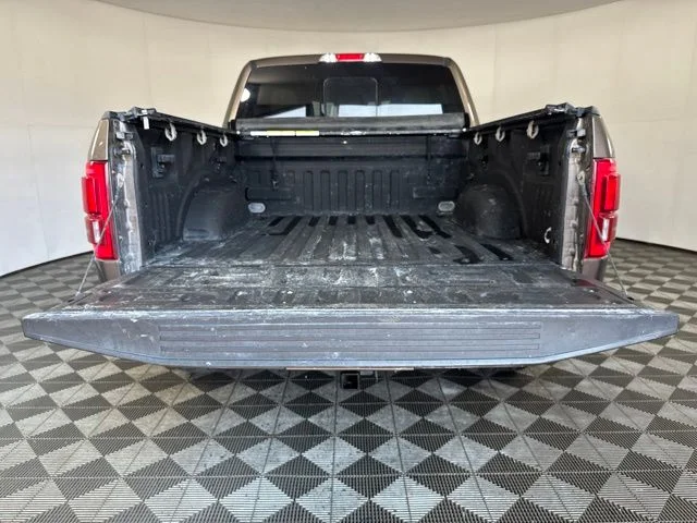 Used 2016 Caribou Metallic Ford Lariat image 20