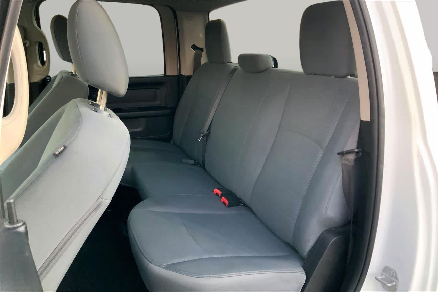 Used 2018 Bright White Clearcoat Ram Tradesman image 19
