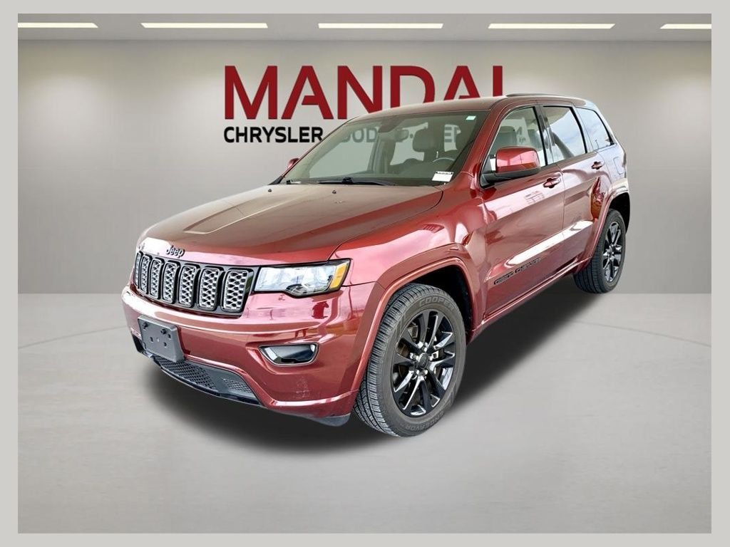 2022 Jeep Grand Cherokee Laredo X 4WD's photo