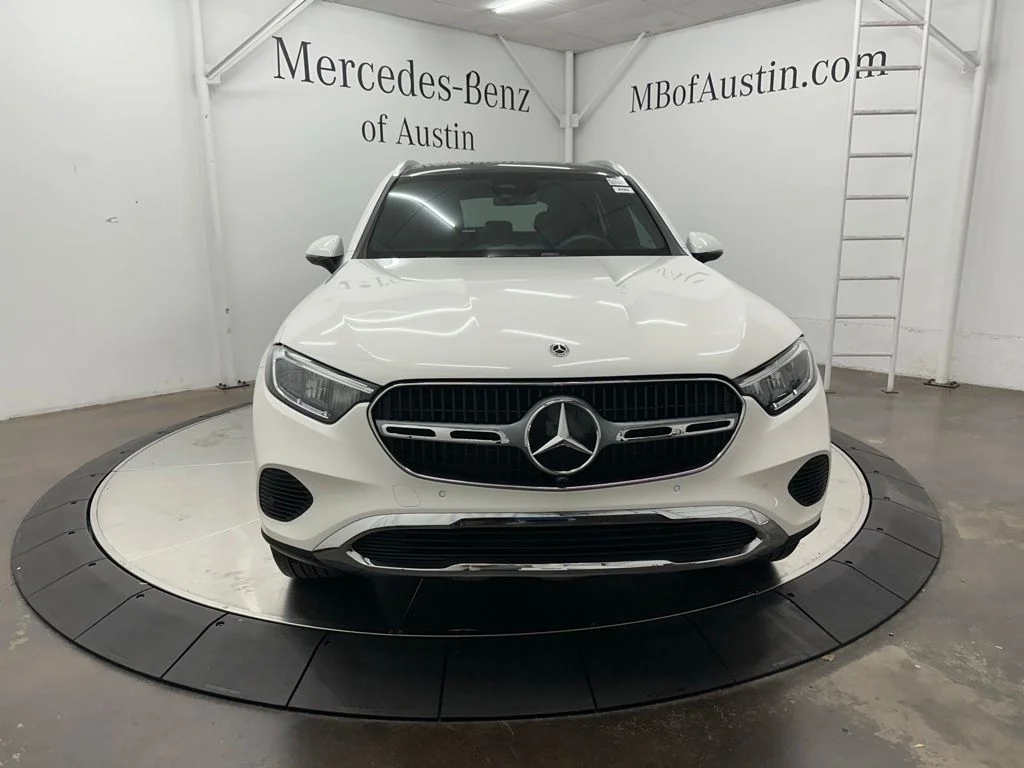 Certified Used 2026 White Mercedes-Benz GLC 300 image 2