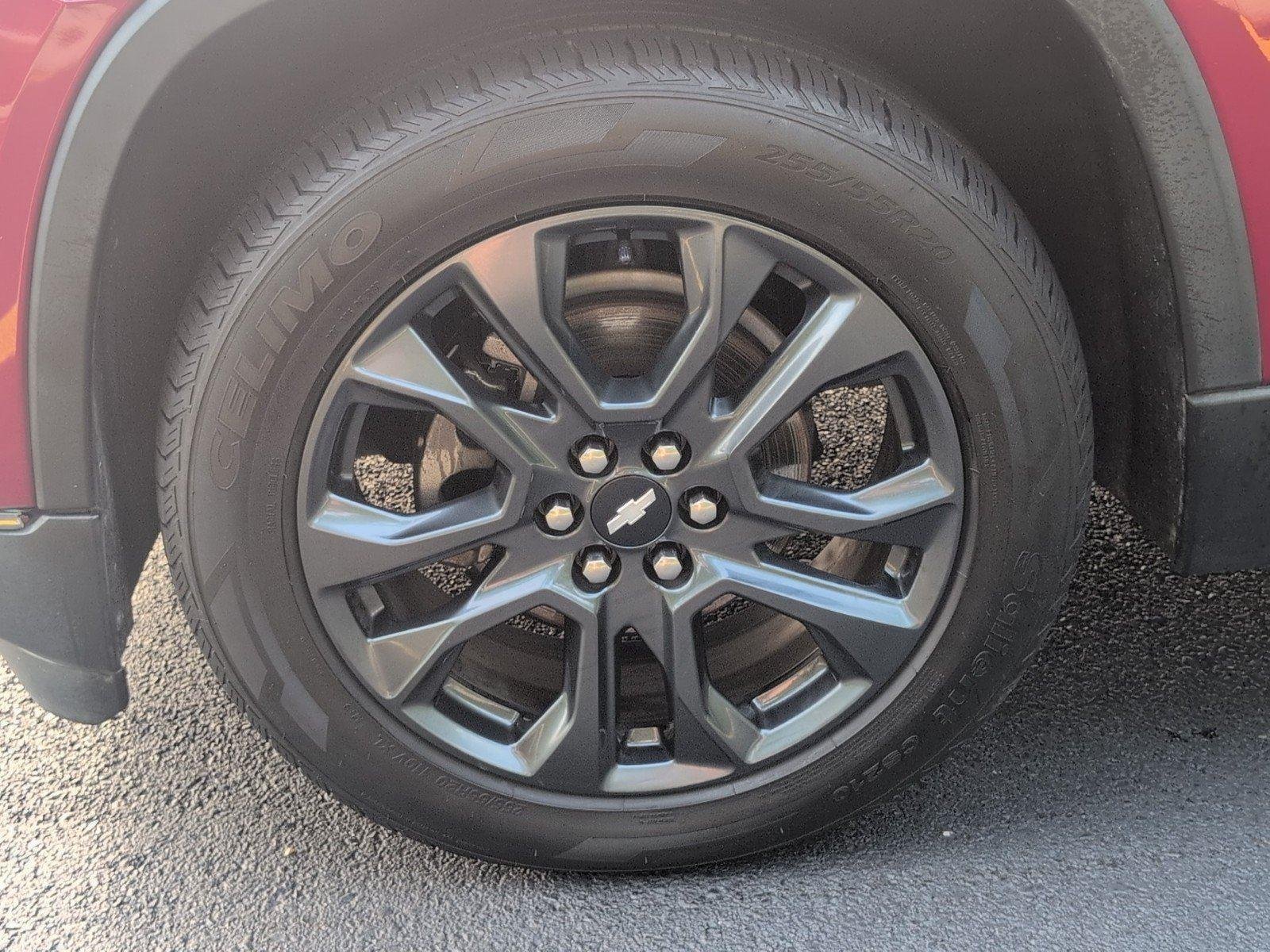 Used 2019 CAJUN RED TINTCOAT Chevrolet RS image 11