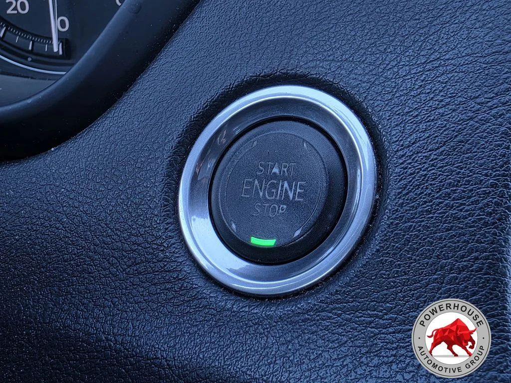 Used 2019 Red Cadillac Premium Luxury image 36
