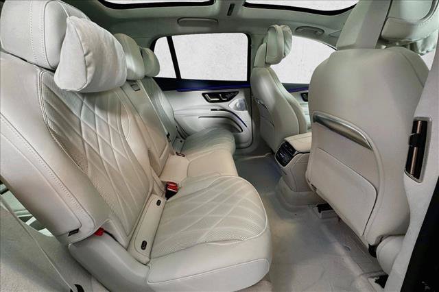 New 2026 Black Mercedes-Benz EQS 400 image 54