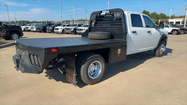 New 2026 Bright White Clear-Coat Exterior Paint RAM Tradesman image 8