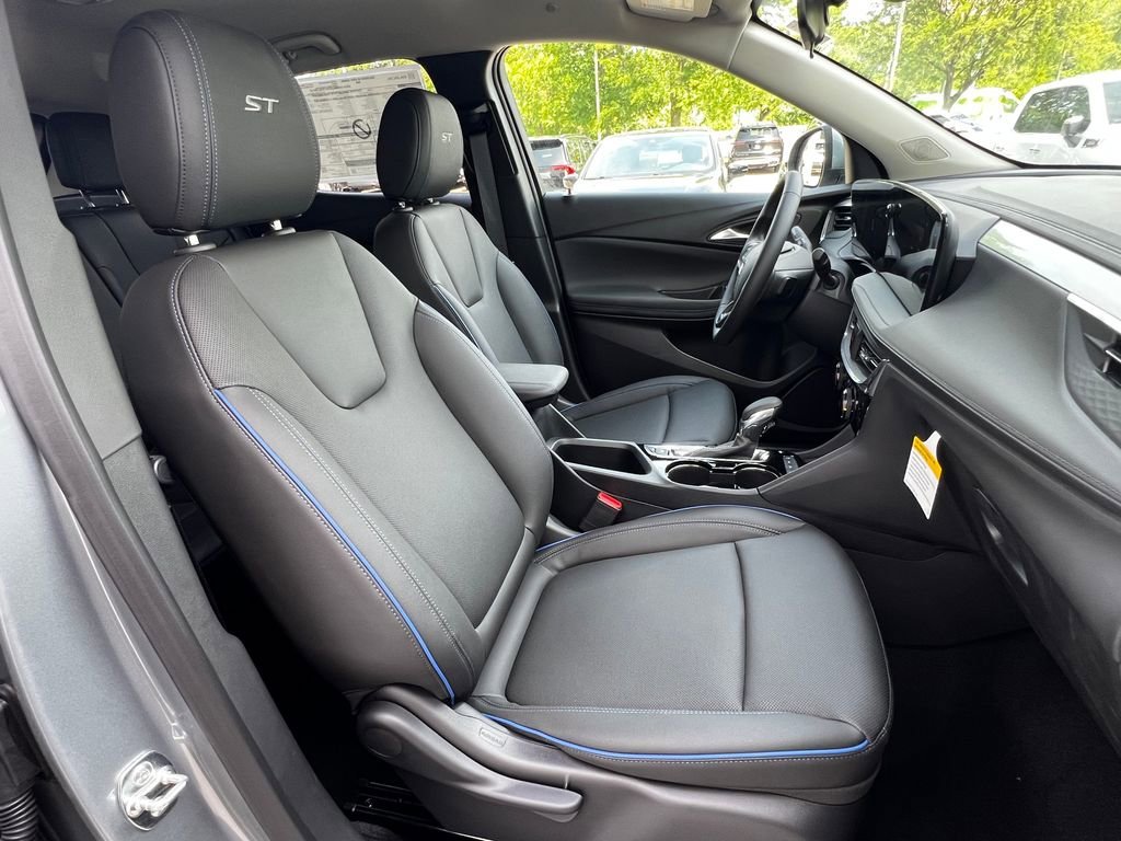 2026 Buick Encore GX Sport Touring - Photo 36